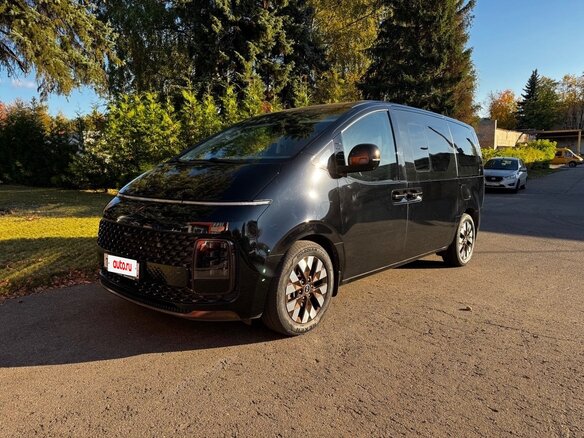2023 Hyundai Staria I, чёрный - вид 3