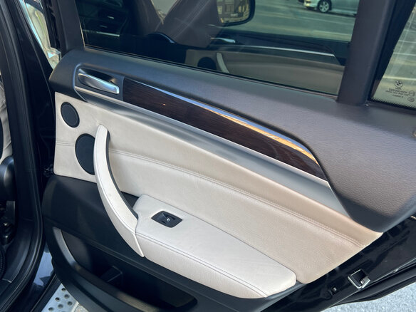 2010 BMW X6 35i 8-speed I (E71), чёрный, 2100000 рублей - вид 14