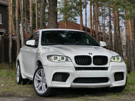 2010 BMW X6 M I (E71), белый, 1670000 рублей, вид 1