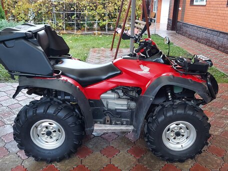 2007 Honda TRX 680 (Rincon), красный, 620000 рублей, вид 5