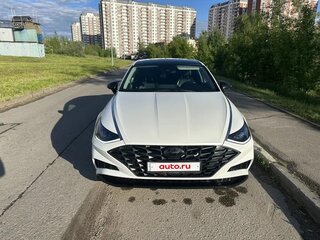 2021 Hyundai Sonata VIII (DN8), белый, 2200000 рублей, вид 1