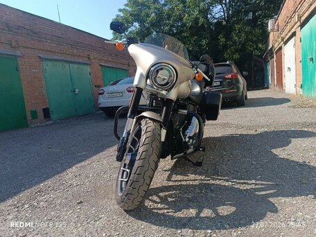 2018 Harley-Davidson Sport Glide, серебристый, 1550000 рублей, вид 5