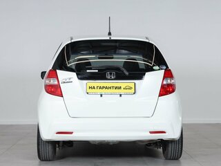 2011 Honda Fit II, белый, 759000 рублей, вид 5
