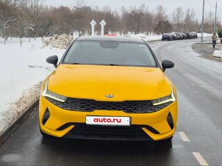 2021 Kia K5 LPi III, жёлтый, 1890000 рублей, вид 1