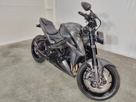 2019 Suzuki GSX-S 1000, серый, 649000 рублей, вид 2