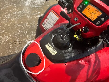 2008 Honda TRX 680 (Rincon), красный, 600000 рублей, вид 5