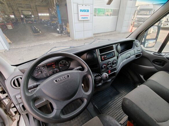 2012 Iveco Daily, белый, 1200000 рублей - вид 10