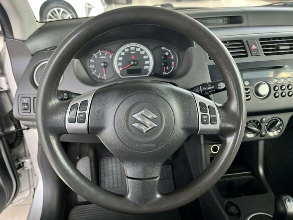 2006 Suzuki Swift AMT III, серебристый, 395000 рублей - вид 13