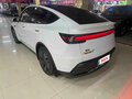 2026 Tesla Model Y Long Range I Рестайлинг, белый - вид 6