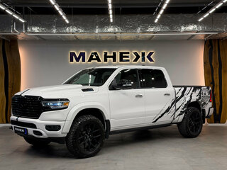 2022 Ram 1500 Crew Cab eTorque V, белый, 8400000 рублей, вид 3