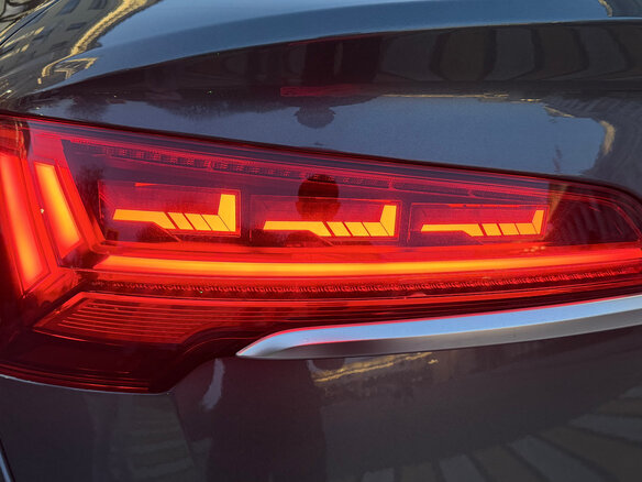 2023 Audi Q5 Sportback 45 TFSI I (FY), серый, 5995000 рублей - вид 9