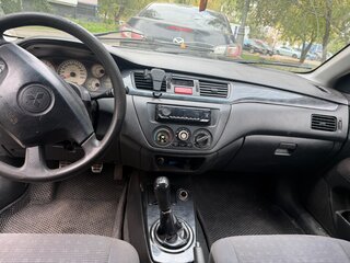2004 Mitsubishi Lancer IX, серебристый, 260000 рублей, вид 4