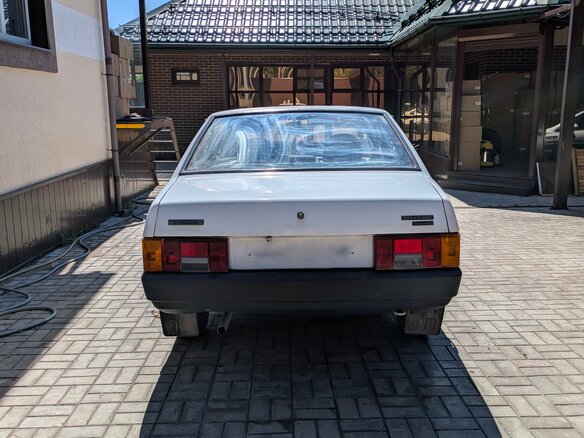 2000 Lada (ВАЗ) 21099, белый, 95000 рублей - вид 4