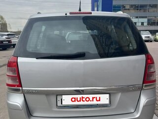 2008 Opel Zafira B Рестайлинг, серебристый, 550000 рублей, вид 3