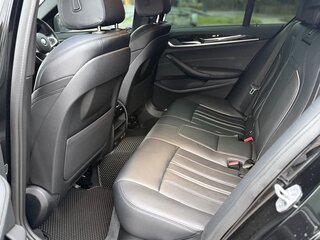 2022 BMW 5 серии 523d xDrive VII (G30/G31/G38) Рестайлинг, чёрный, 4400000 рублей, вид 5