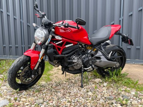 2019 Ducati Monster 821, красный, 730000 рублей, вид 1