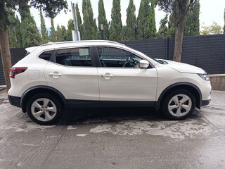 2020 Nissan Qashqai II Рестайлинг, белый, 1990000 рублей, вид 3