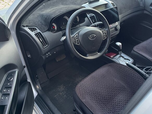 2009 Kia Ceed I, серебристый, 740000 рублей - вид 4