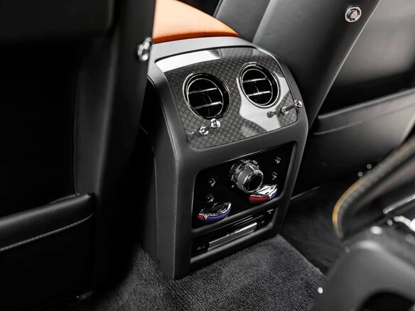 2023 Rolls-Royce Ghost Black Badge II (Series I), чёрный, 33000000 рублей - вид 23