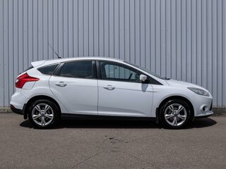 2014 Ford Focus III, белый, 690000 рублей, вид 5