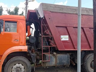 2006 КамАЗ 6520, оранжевый, 1400000 рублей, вид 2