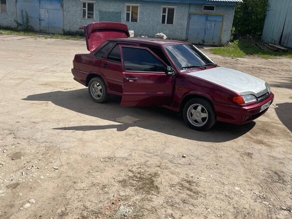 2004 Lada (ВАЗ) 2115, красный, 250000 рублей - вид 4