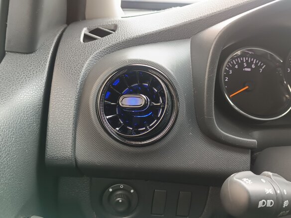 2019 Renault Logan II Рестайлинг, серый, 800000 рублей - вид 11