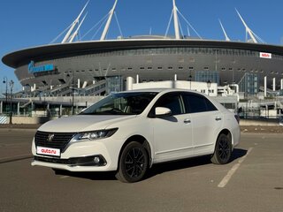 2018 Toyota Premio II (T26) Рестайлинг 2, белый, 2000000 рублей, вид 1