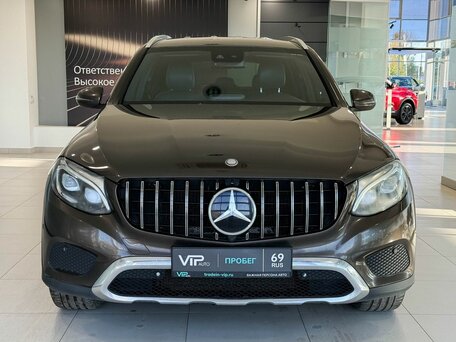 2016 Mercedes-Benz GLC 250 I (X253), коричневый, 2227000 рублей, вид 2
