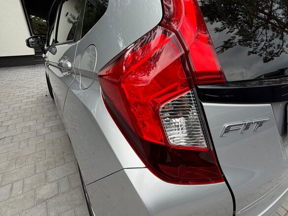 2014 Honda Fit III, серебристый, 850000 рублей - вид 16