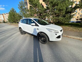 2014 Ford Kuga II, белый, 1090000 рублей, вид 2