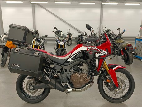 2016 Honda CRF 1000L Africa Twin, красный, 1150000 рублей, вид 2