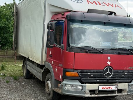 2000 Mercedes-Benz Atego, красный, 650000 рублей, вид 2