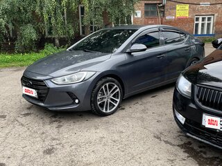2018 Hyundai Avante VI, серый, 1300000 рублей, вид 4