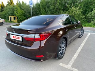 2015 Lexus ES 200 VI Рестайлинг, коричневый, 2200000 рублей, вид 4