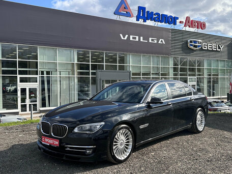 BMW 7 серии V (F01/F02/F04) Рестайлинг