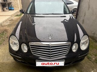 2008 Mercedes-Benz E-Класс 500 III (W211, S211) Рестайлинг, чёрный, 1600000 рублей, вид 2