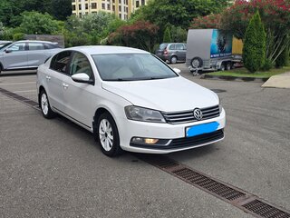 2012 Volkswagen Passat B7, белый, 699000 рублей, вид 2