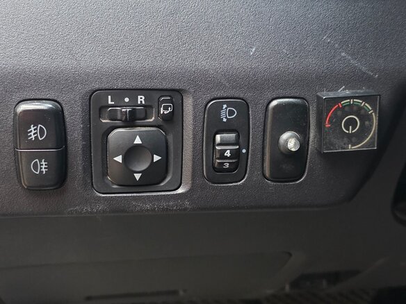 2012 Mitsubishi Pajero IV Рестайлинг 1, чёрный, 1600000 рублей - вид 19