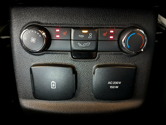2018 Ford Explorer V Рестайлинг, серебристый, 3595000 рублей - вид 27