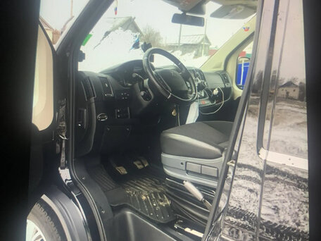 2017 Peugeot Boxer, чёрный, 2500000 рублей, вид 3