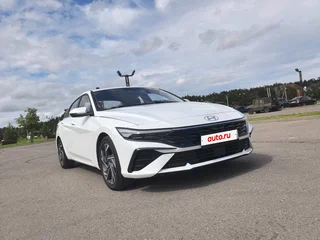 2025 Hyundai Elantra VII (CN7) Рестайлинг, белый, 2290000 рублей, вид 3
