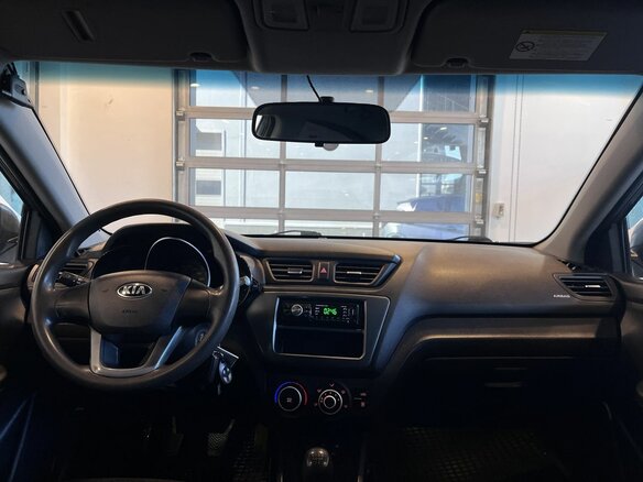 2013 Kia Rio III, голубой - вид 8