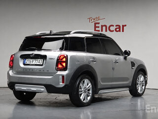 2023 Mini Countryman Cooper II Рестайлинг, серебристый, 2640000 рублей, вид 2