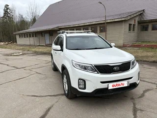 2020 Kia Sorento II Рестайлинг, белый, 1950000 рублей, вид 1