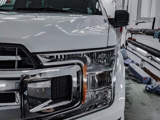 2020 Ford F-150 XIII Рестайлинг, белый, 6000000 рублей, вид 5