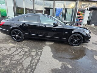 2012 Mercedes-Benz CLS 350 II (C218), чёрный, 2050000 рублей, вид 3