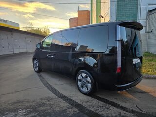 2022 Hyundai Staria I, чёрный, 4999000 рублей, вид 5