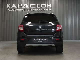 2015 Renault Sandero Stepway II, чёрный, 949000 рублей, вид 4