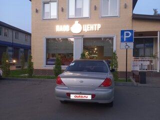 2007 Kia Spectra I Рестайлинг 2, серебристый, 150000 рублей, вид 4